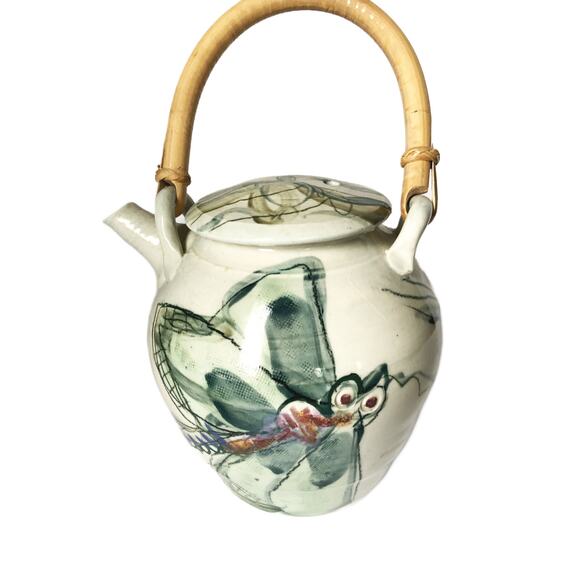 Studio Pottery Hand Painted Dragonfly Bamboo Handle Teapot Signed - Picture 5 of 6